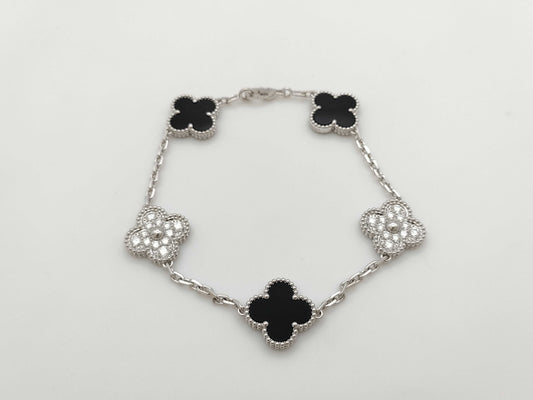 Van Cleef&Arpels Vintage Alhambra 5P Onyx Diamond WG Au750 12.7g Bracelet Bangle
