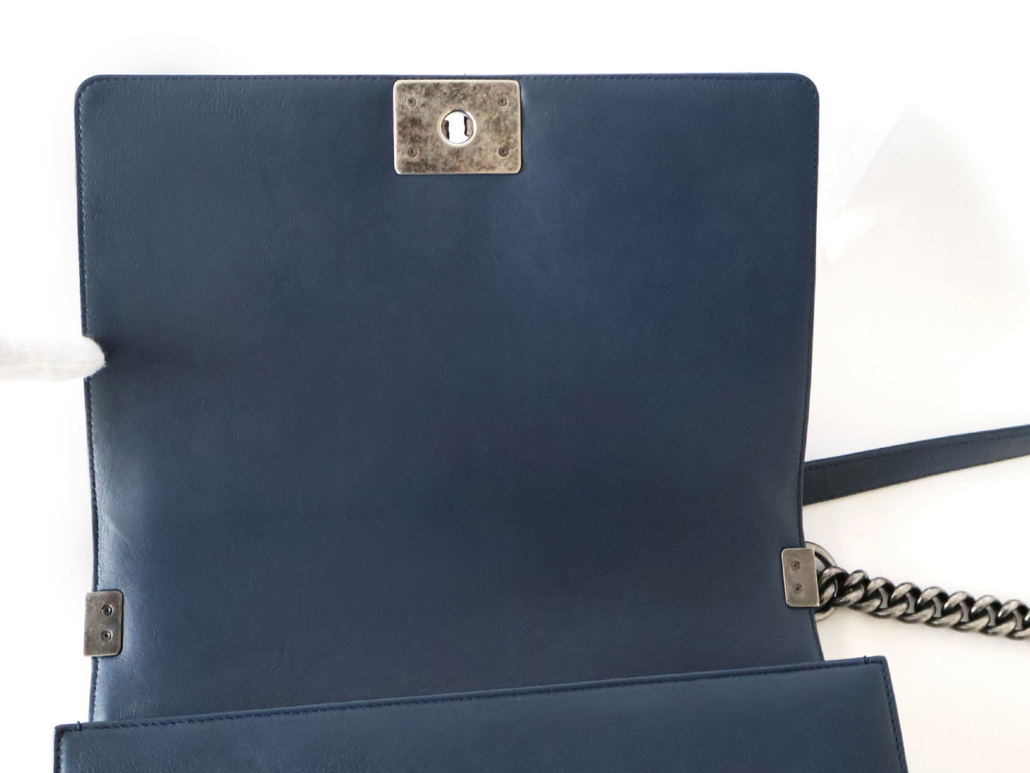 CHANEL Seal 18 Series Boy Chanel Matelasse Lambskin Chain Shoulder Bag Navy