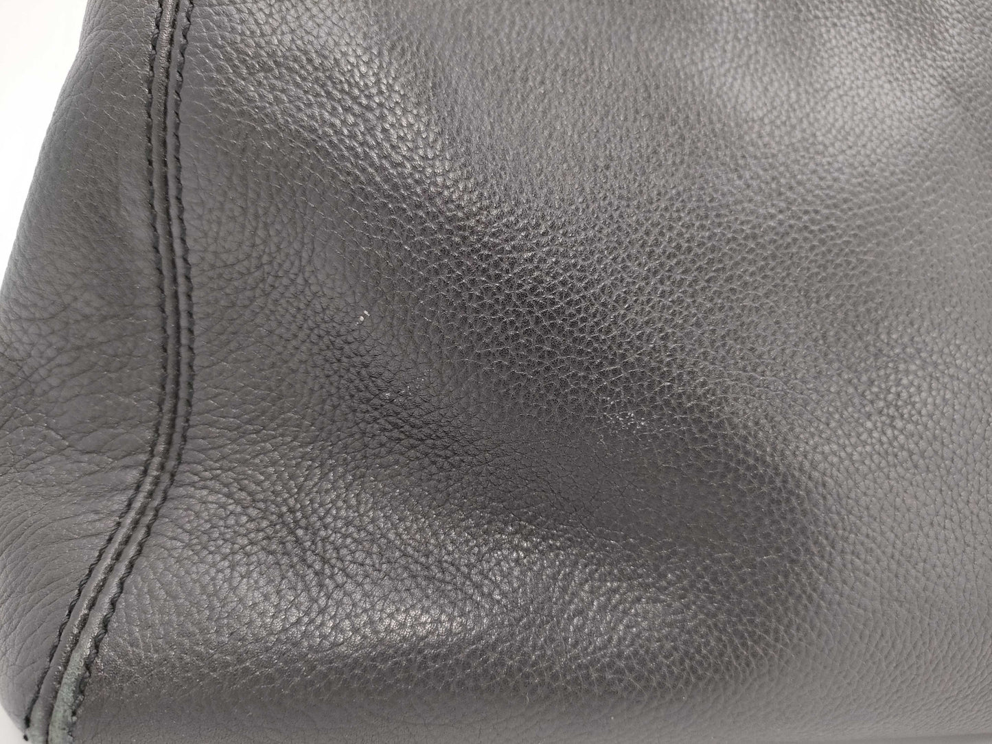 CHANEL Caviar Executive Tote Bag