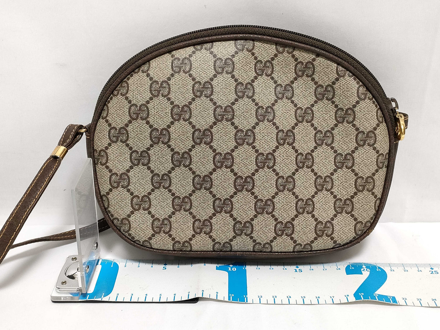 GUCCI GG Supreme Shoulder Bag