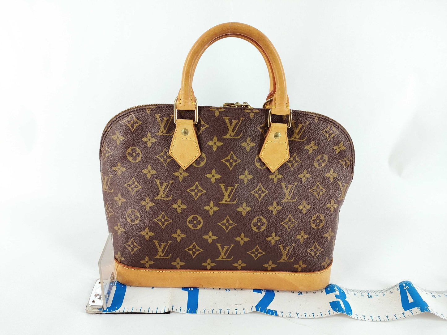 LOUIS VUITTON Louis Vuitton Monogram Alma PM Handbag M51130