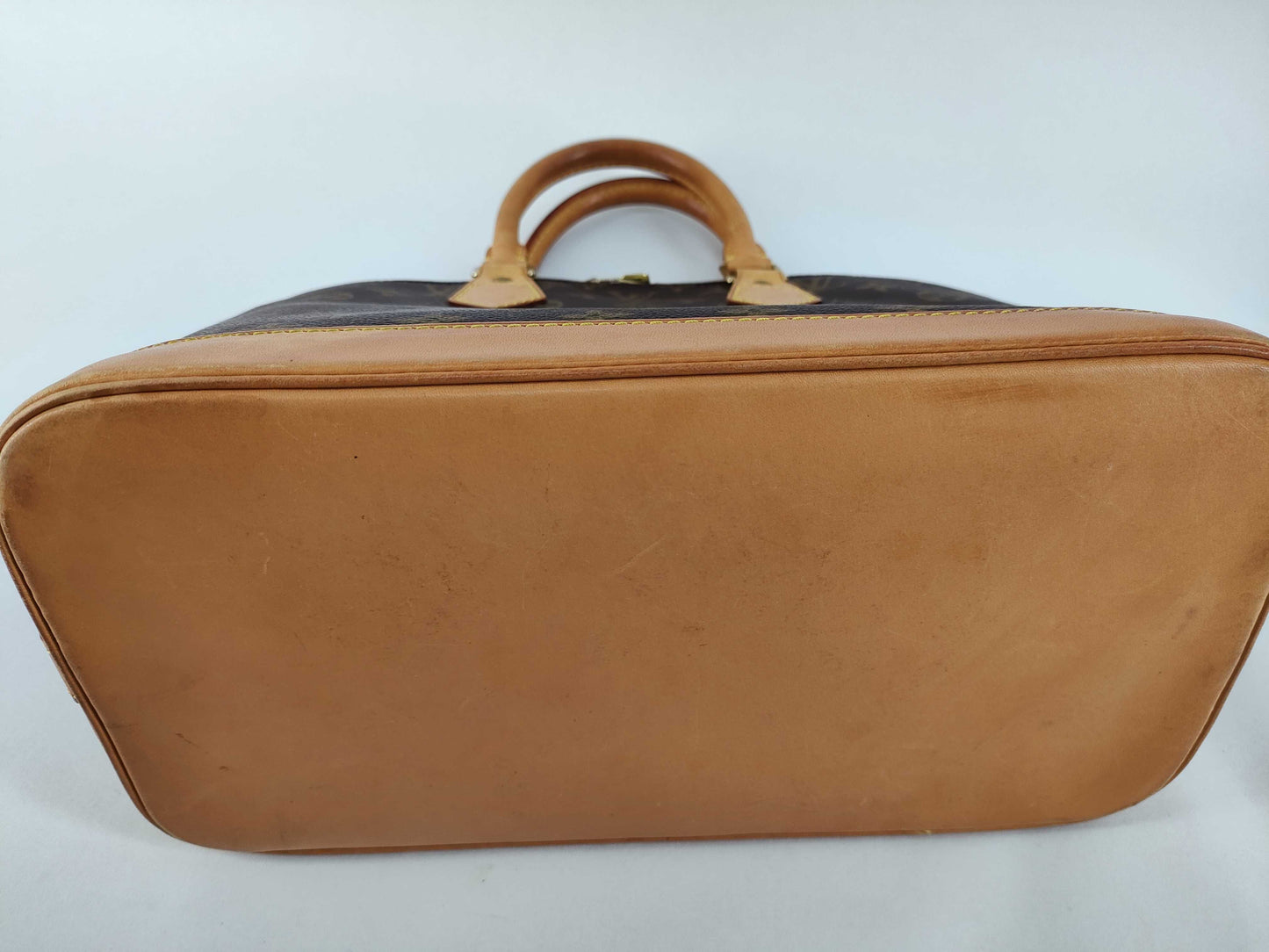 LOUIS VUITTON Louis Vuitton Monogram Alma PM Handbag M51130