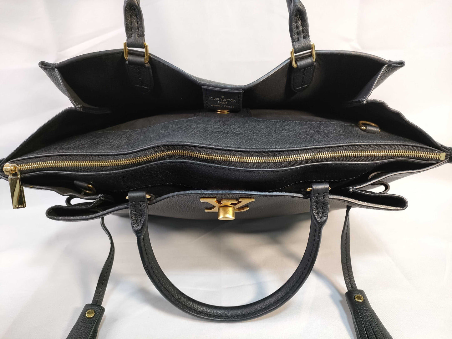 LOUIS VUITTON M54569 Louis Vuitton Tote Bag Handbag