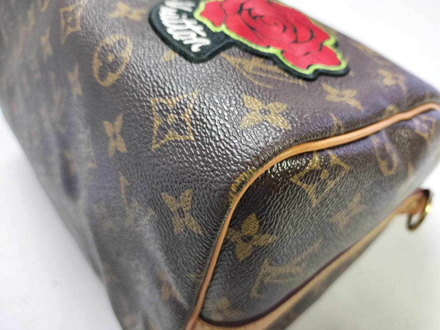 LOUIS VUITTON Louis Vuitton Speedy 30 Handbag