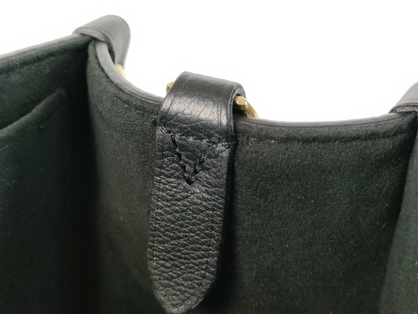 LOUIS VUITTON M22311 Vuitton Lock & Go Lock Me Handbag