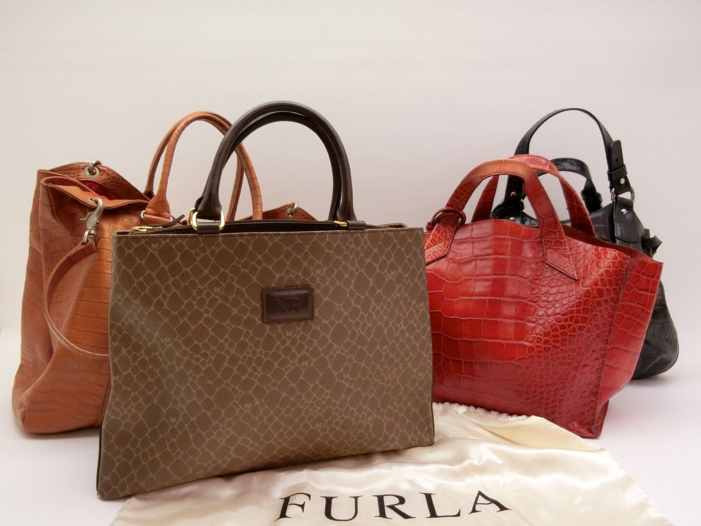 4-piece handbag set