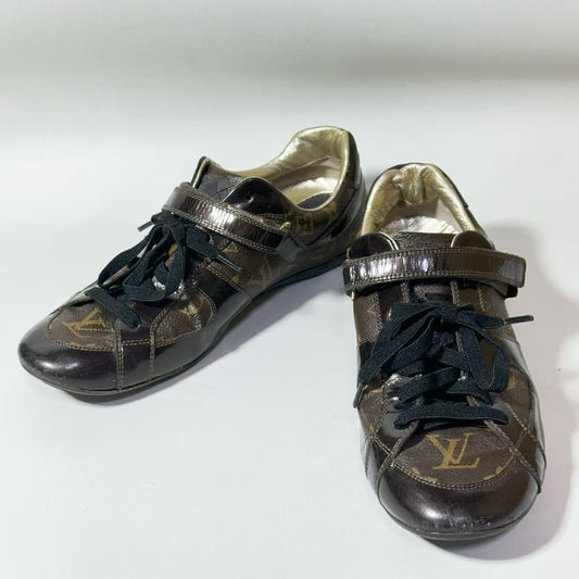 LOUIS VUITTON Monogram 37 1/2 Sneakers