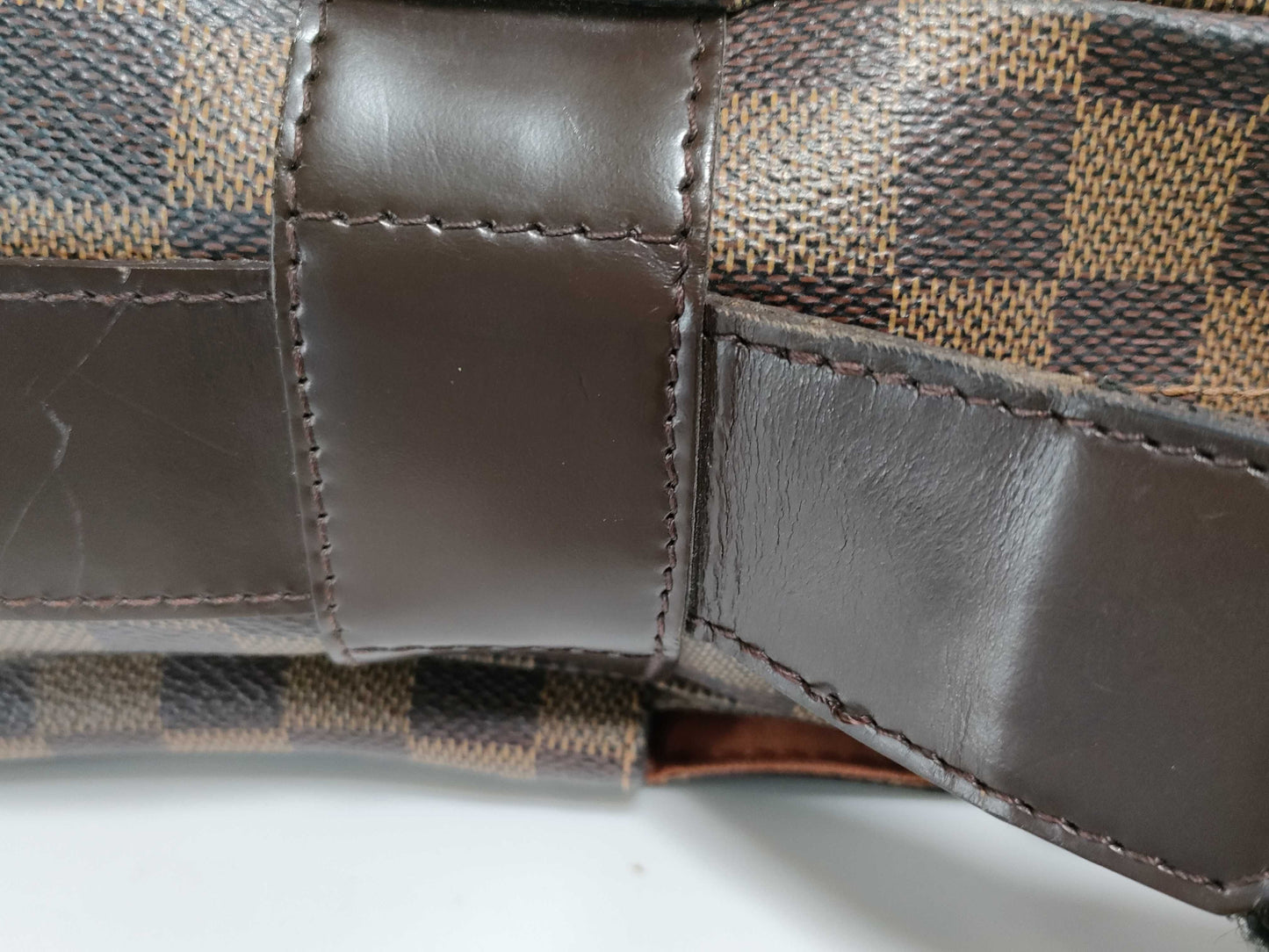 LOUIS VUITTON LV Damier Naviglio N45255 Shoulder Bag with Unclear Serial Number