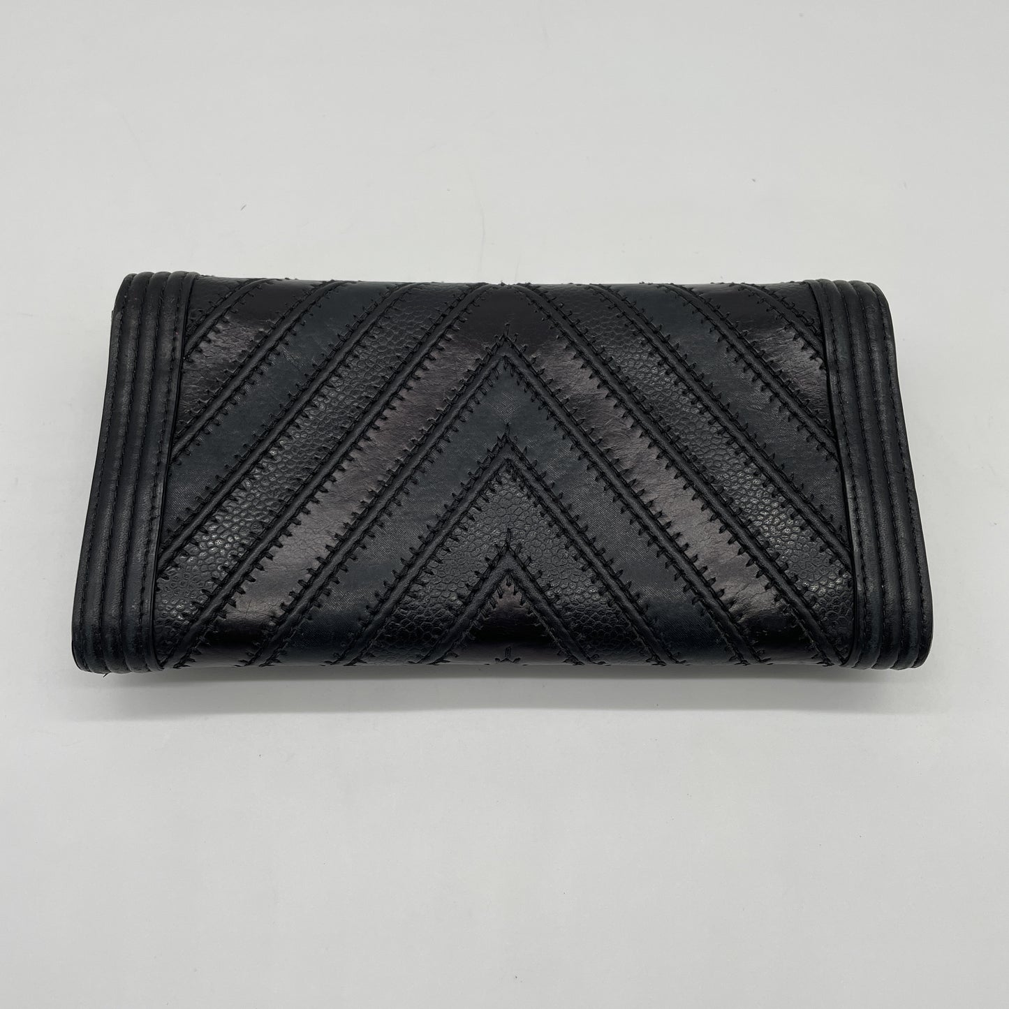 CHANEL Boy Chanel Chain Shoulder Bag Chevron 22 Series Wallet