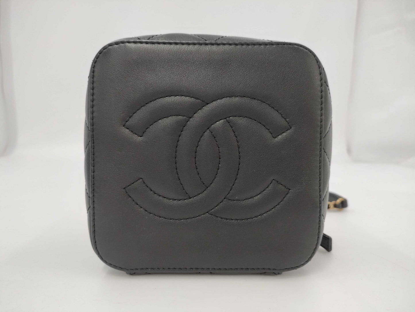 CHANEL Matelasse Chain Vanity Lamb G Hardware Black CPX8P2AH Handbag