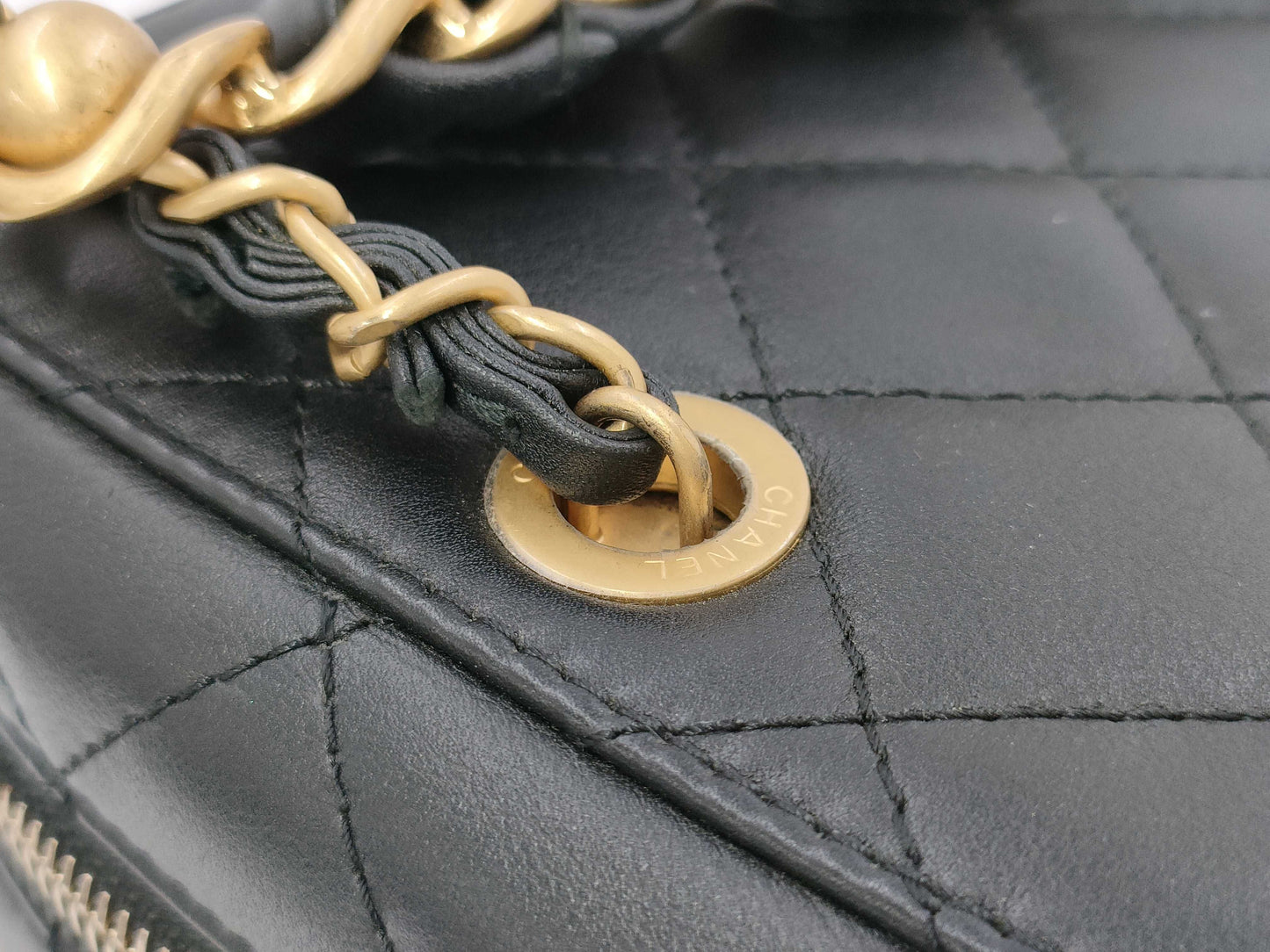 CHANEL Matelasse Chain Vanity Lamb G Hardware Black CPX8P2AH Handbag