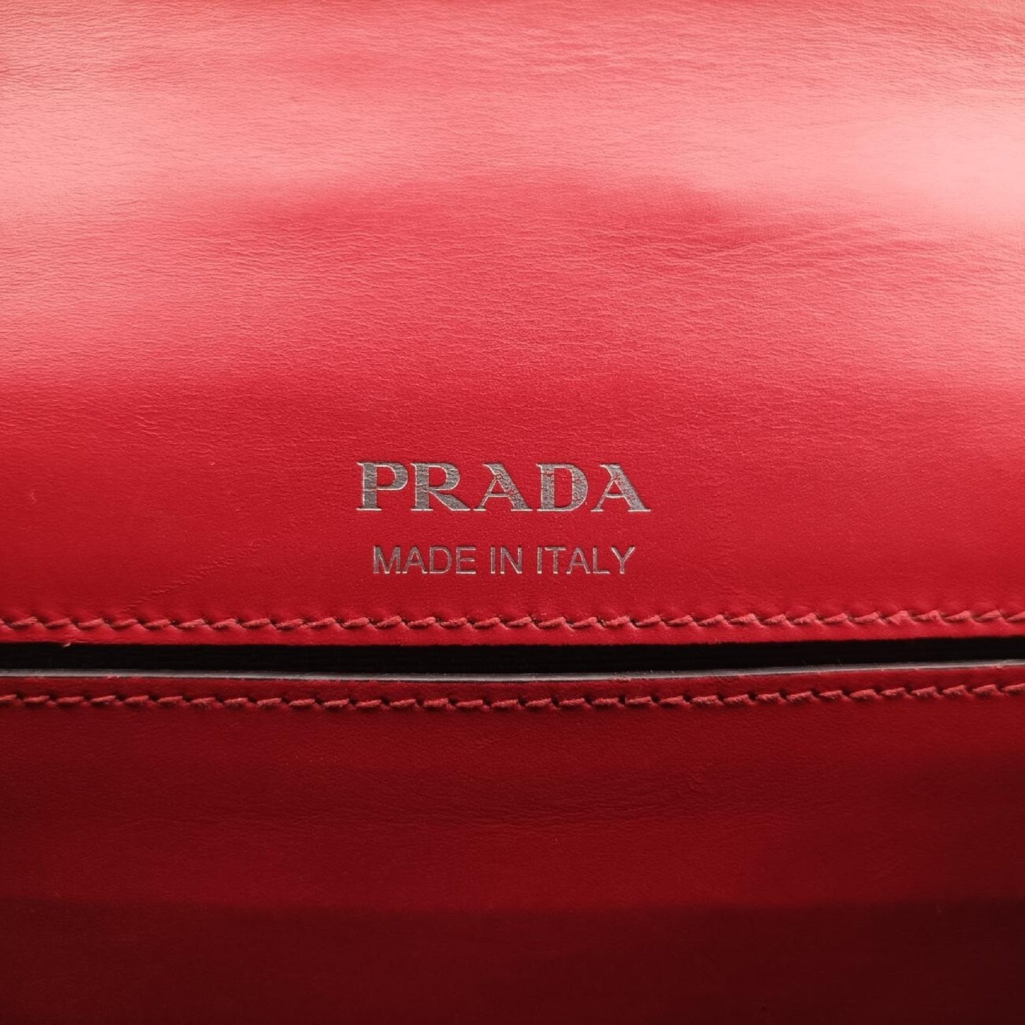 PRADA Plex Ribbon Red Leather Shoulder Bag 1BD06725
