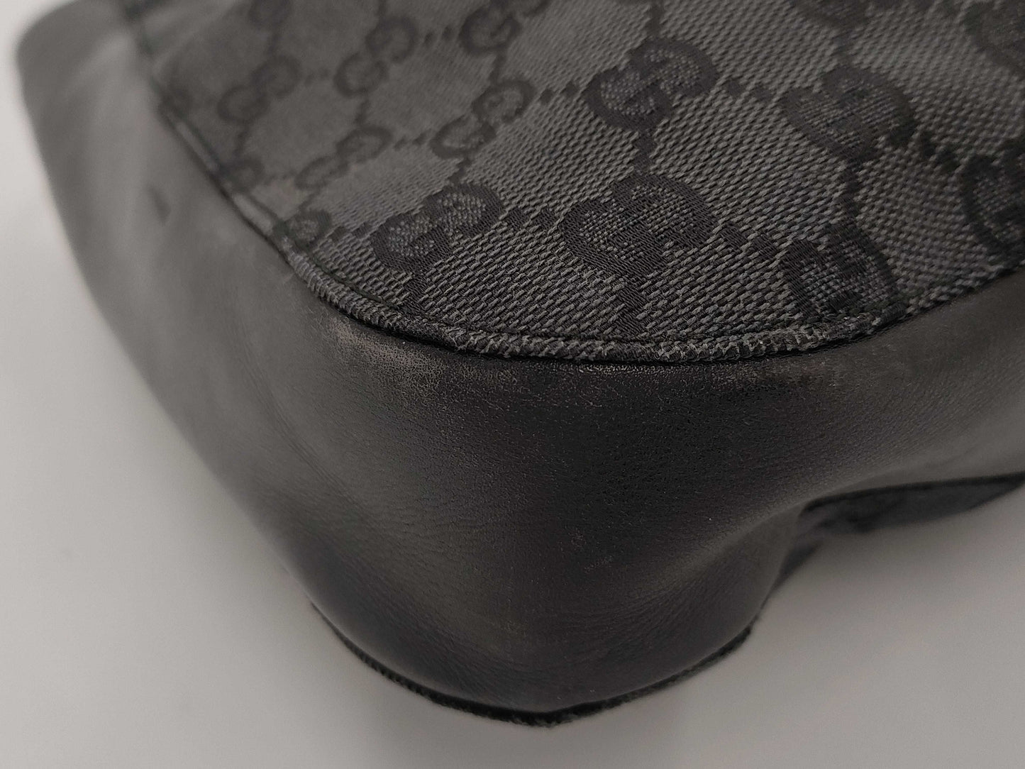 GUCCI 001 3746 GG Canvas Drawstring One-Shoulder Bag Bucket Bag
