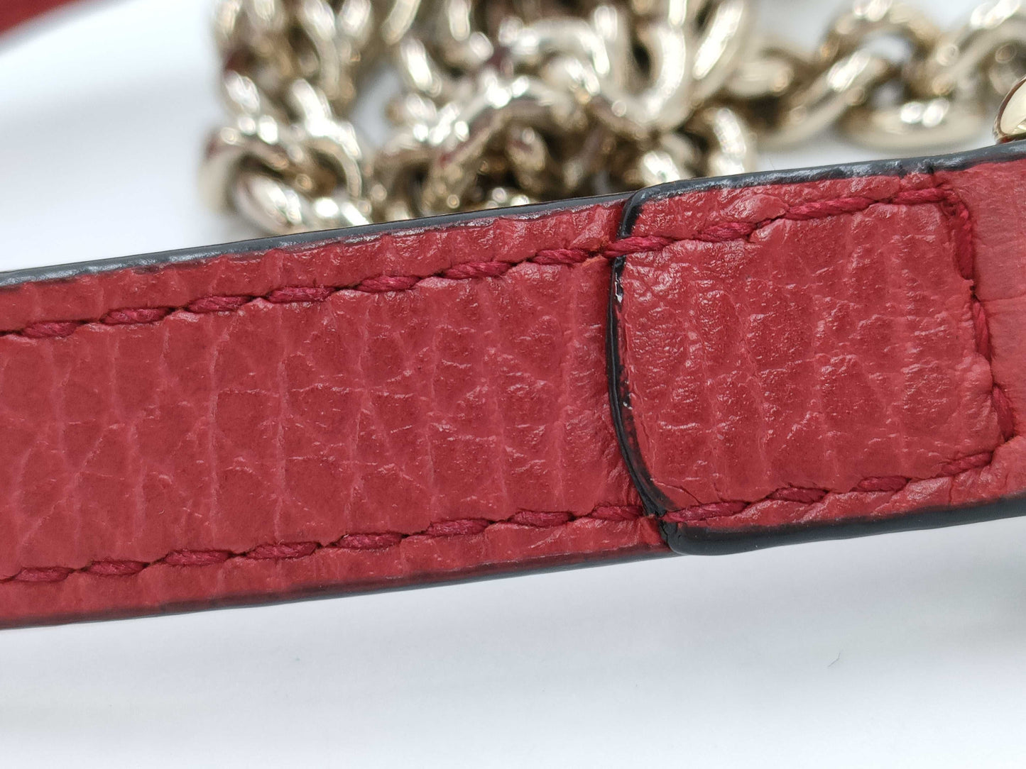 GUCCI Interlocking Leather Chain Shoulder Bag