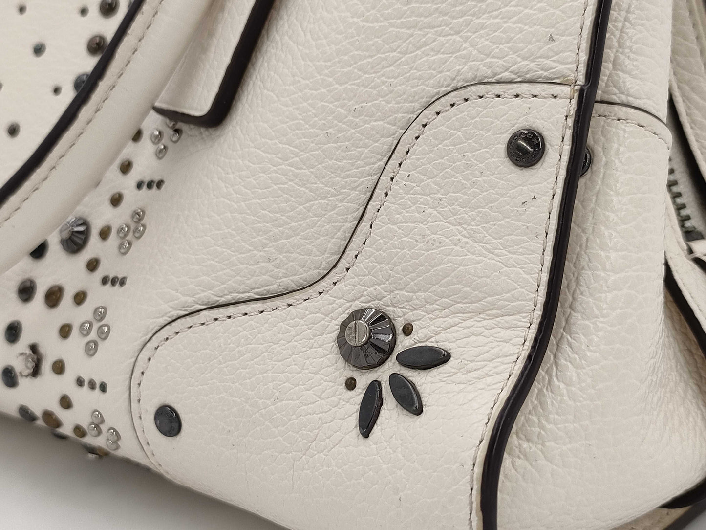 COACH 56832 Bandana Rivet Mercer Turnlock 2-Way Handbag/Shoulder Bag