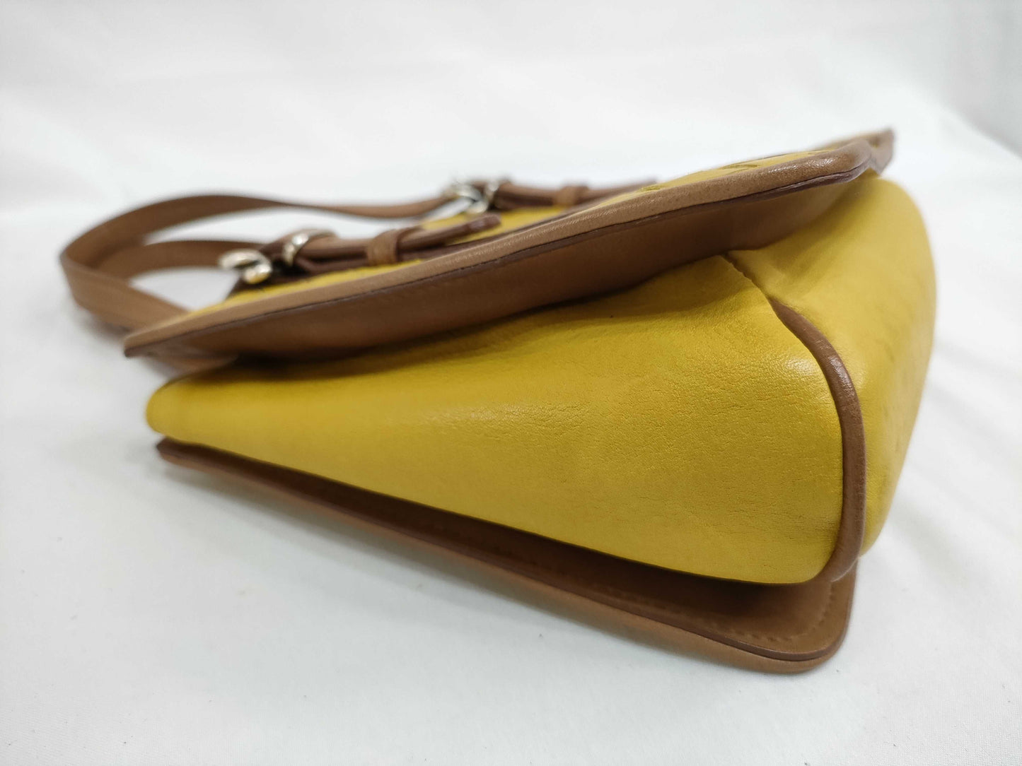 BOTTEGA VENETA Intrecciato Leather Handbag Two-Tone Handbag
