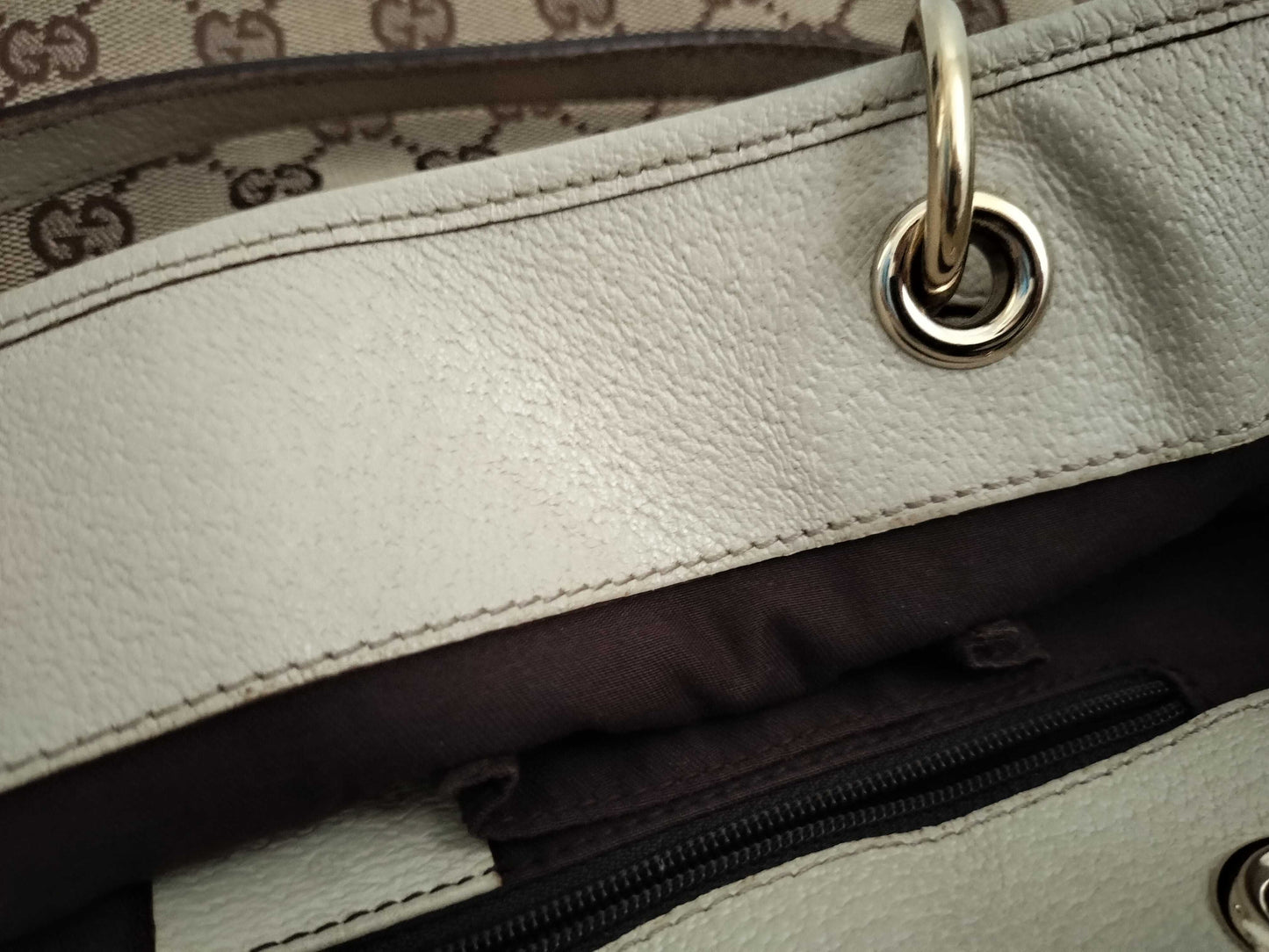 GUCCI GG Canvas Tote Bag