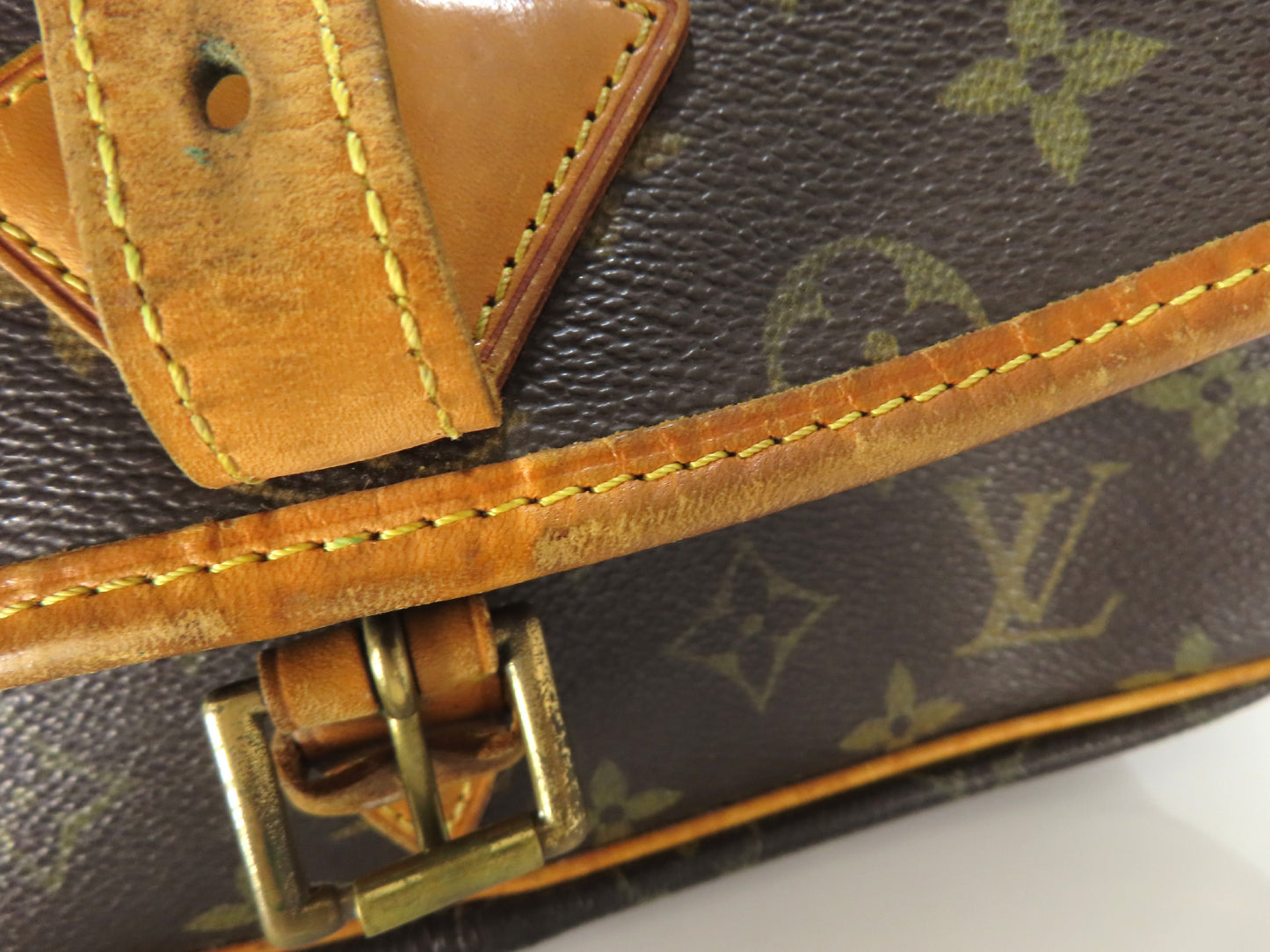 LOUIS VUITTON Monogram Sologne Shoulder Bag M42250 TH1006
