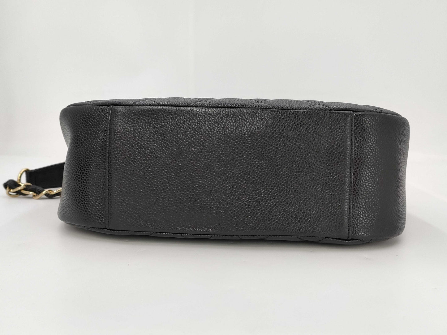 CHANEL Crescent Moon One-Shoulder Caviar Black GP Shoulder Bag