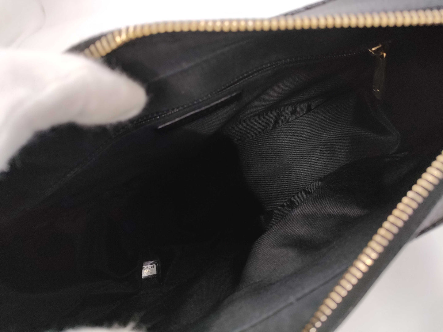 CHANEL Crescent Moon One-Shoulder Caviar Black GP Shoulder Bag