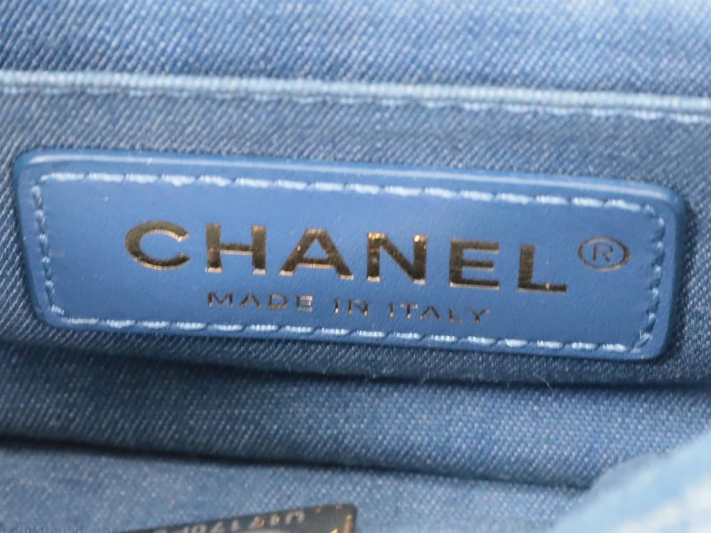 CHANEL Mini Matelasse 20 Denim Pearl Crush Shoulder Bag