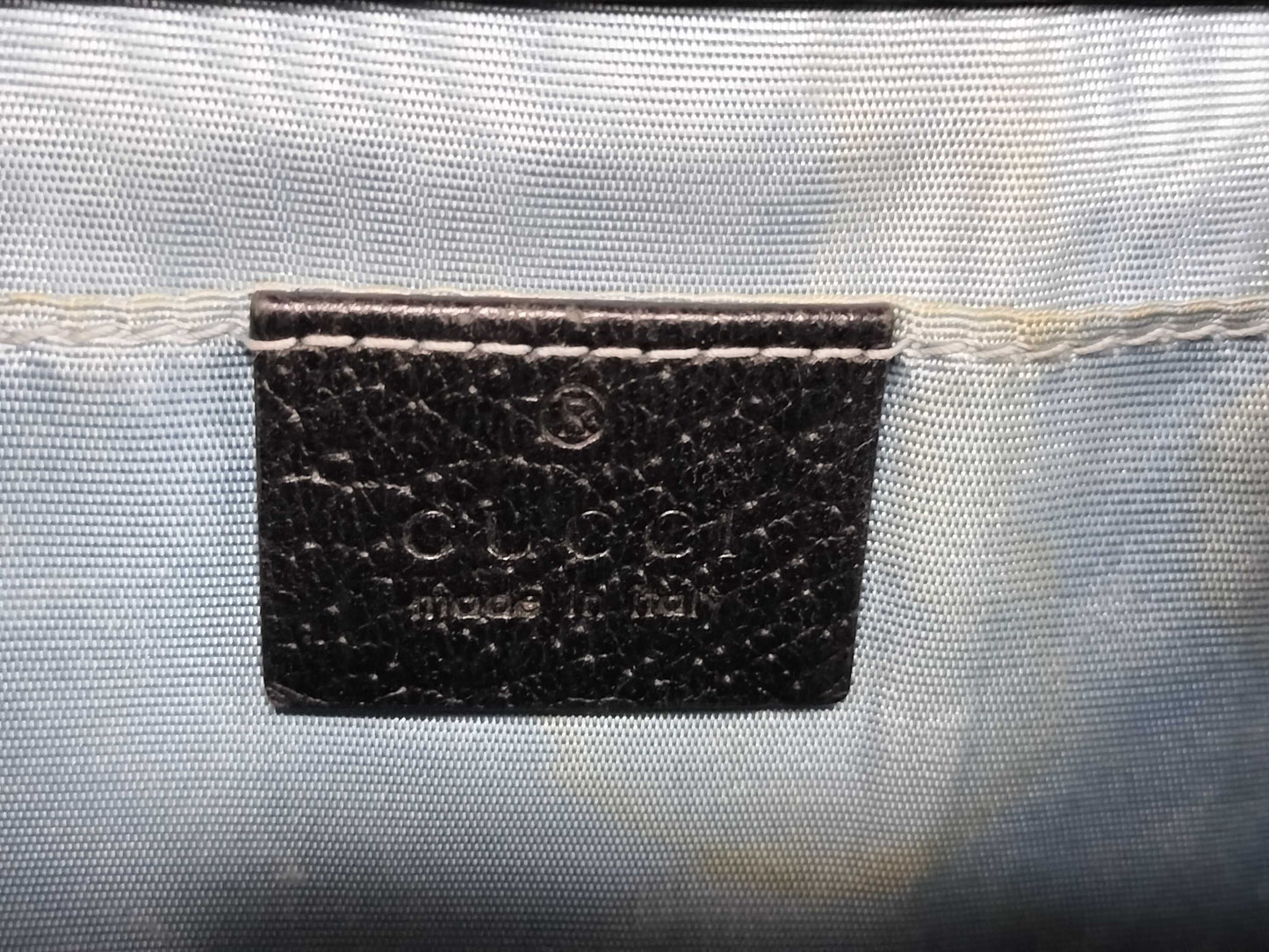 GUCCI Padlock Black Bee Chain Shoulder Bag