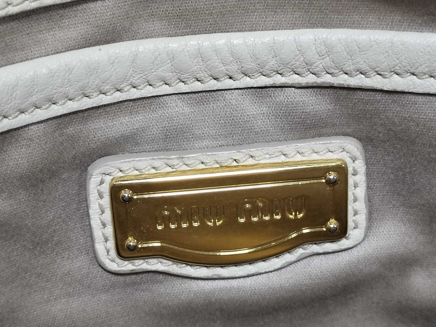Miu Miu MIUMIU Vitello Luxe 2-way handbag, shoulder bag, gathered handbag