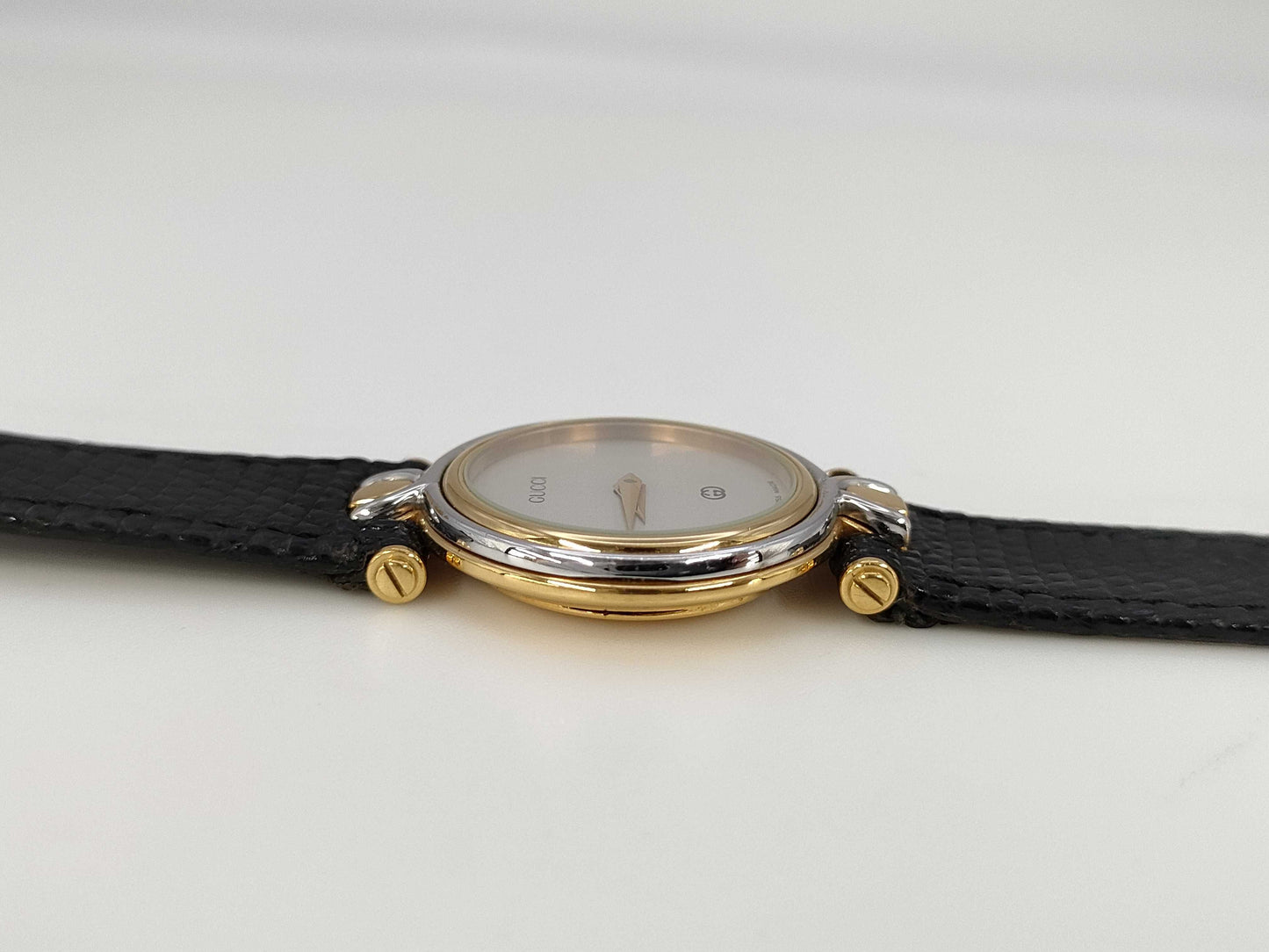 GUCCI 4500L 045-161 Quartz Women's Watch