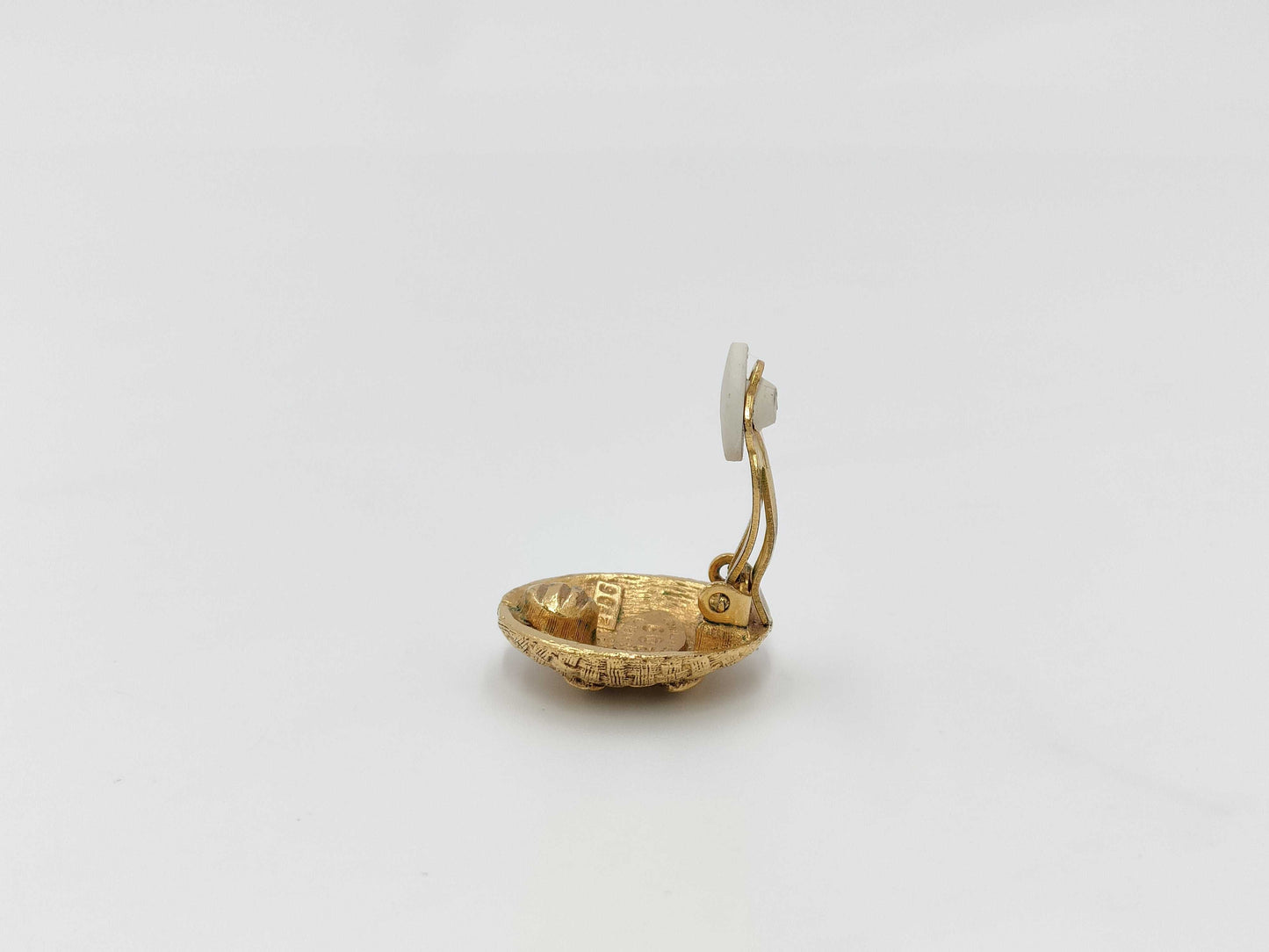 CHANEL Chanel single earring
