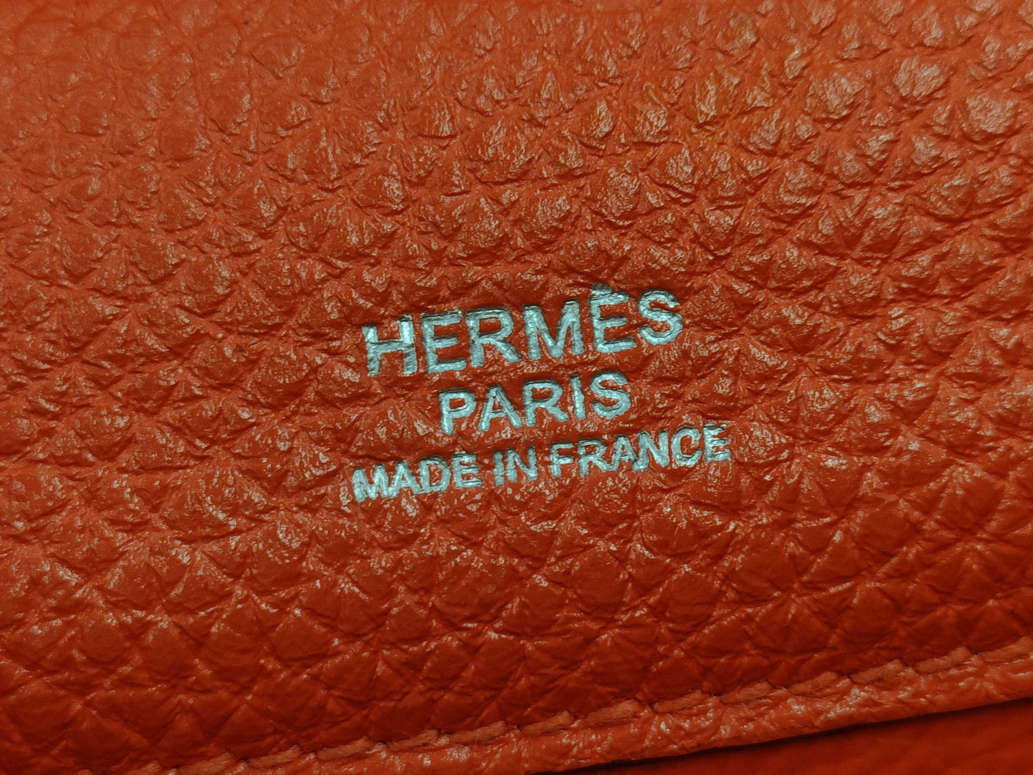 HERMES Etrivelte Taurillon Clemence Handbag with P Stamp