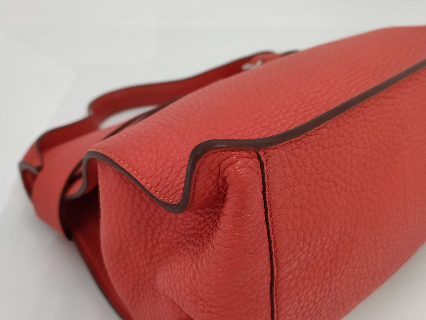 HERMES Etrivelte Taurillon Clemence Handbag with P Stamp