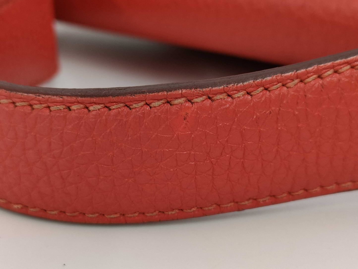 HERMES Etrivelte Taurillon Clemence Handbag with P Stamp