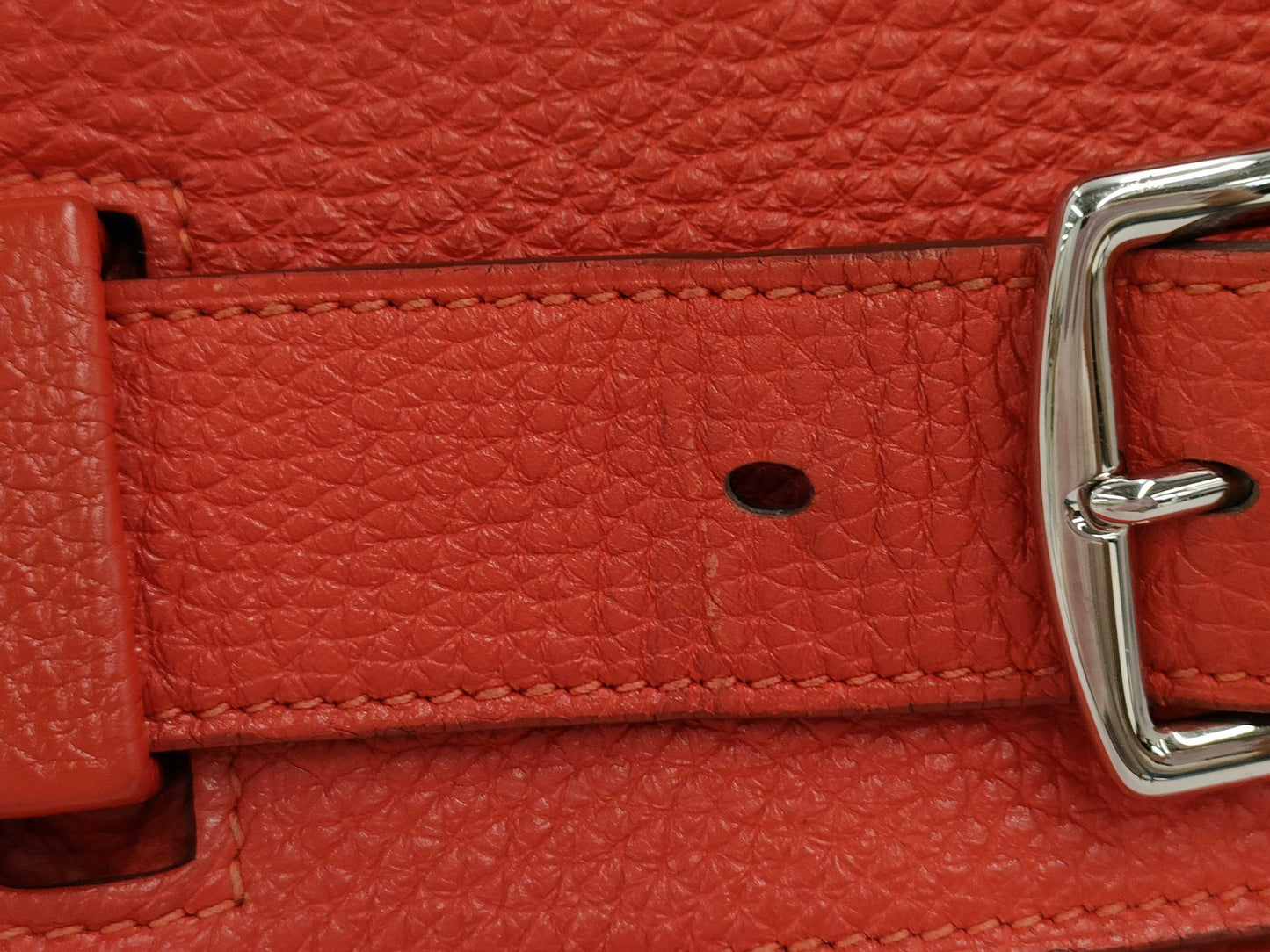 HERMES Etrivelte Taurillon Clemence Handbag with P Stamp