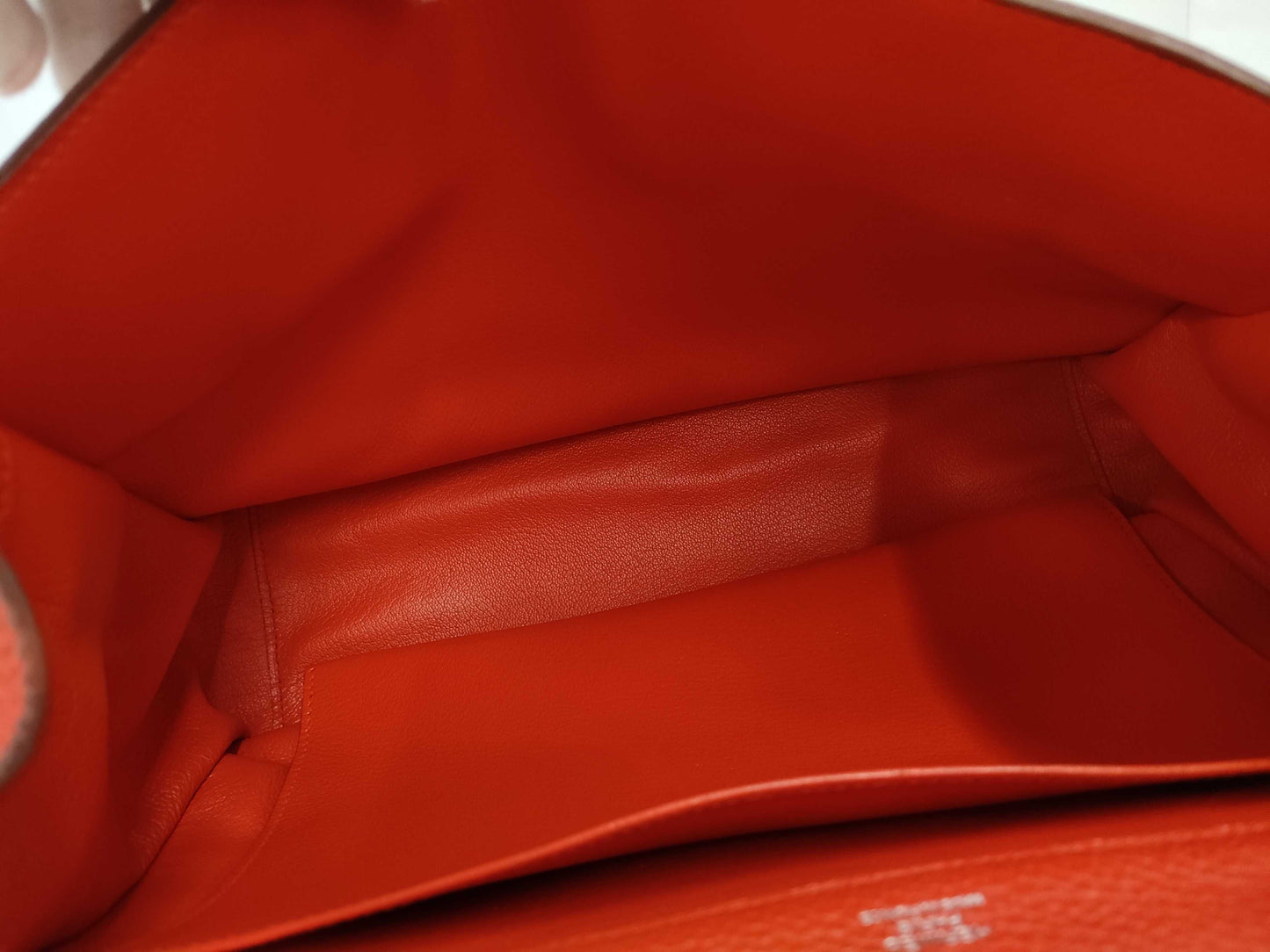 HERMES Etrivelte Taurillon Clemence Handbag with P Stamp