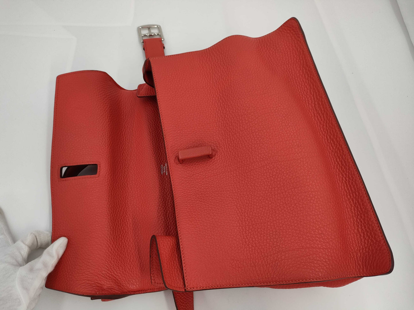 HERMES Etrivelte Taurillon Clemence Handbag with P Stamp