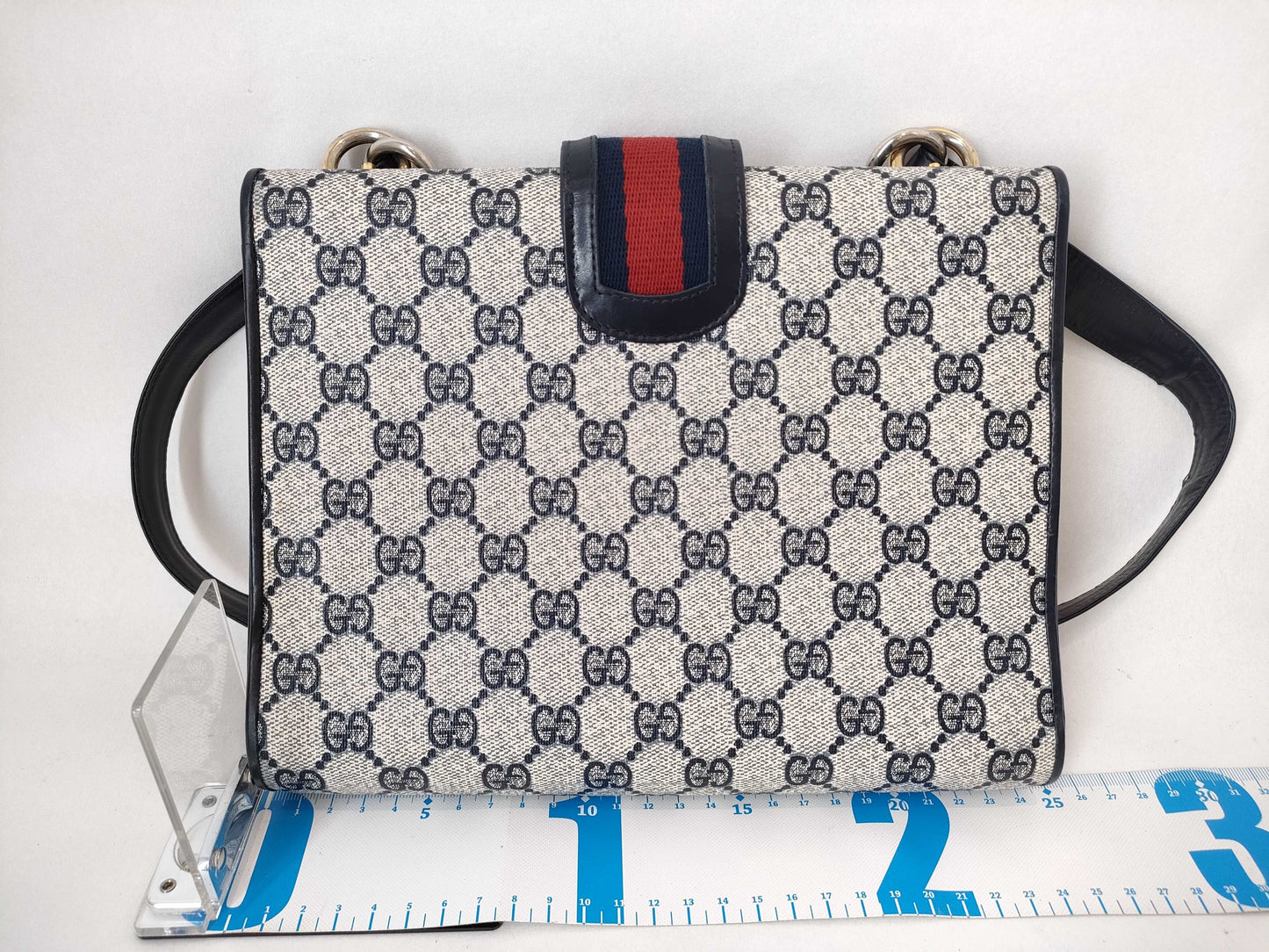 GUCCI GG Supreme Gucci Old Shoulder Bag