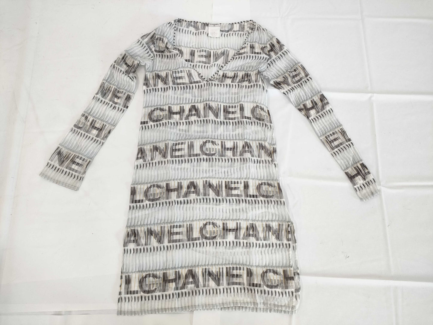 CHANEL Summer Dress Logo 2005 Runway Model Size 36 Dress