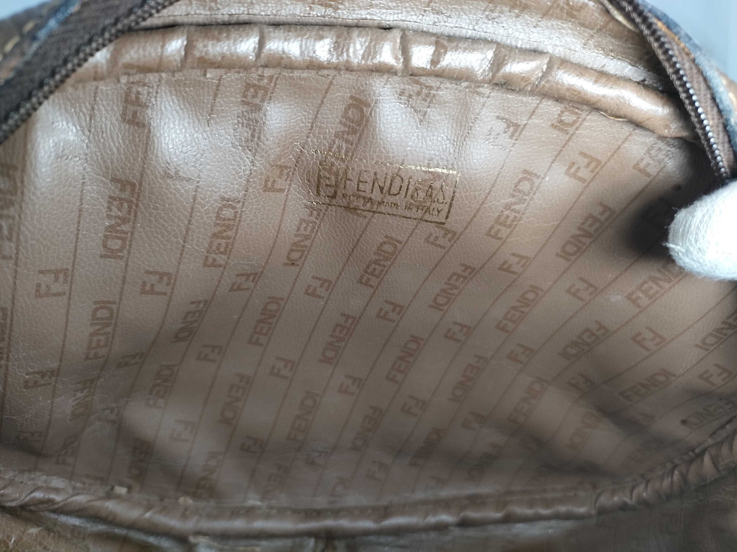 FENDI. Pouch