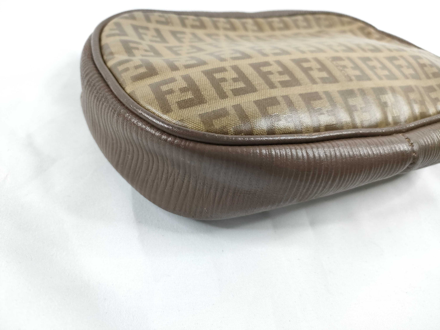FENDI. Pouch