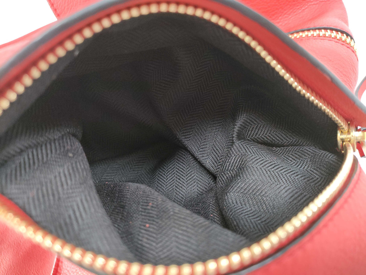 LOEWE Hammock Medium Red Shoulder Bag