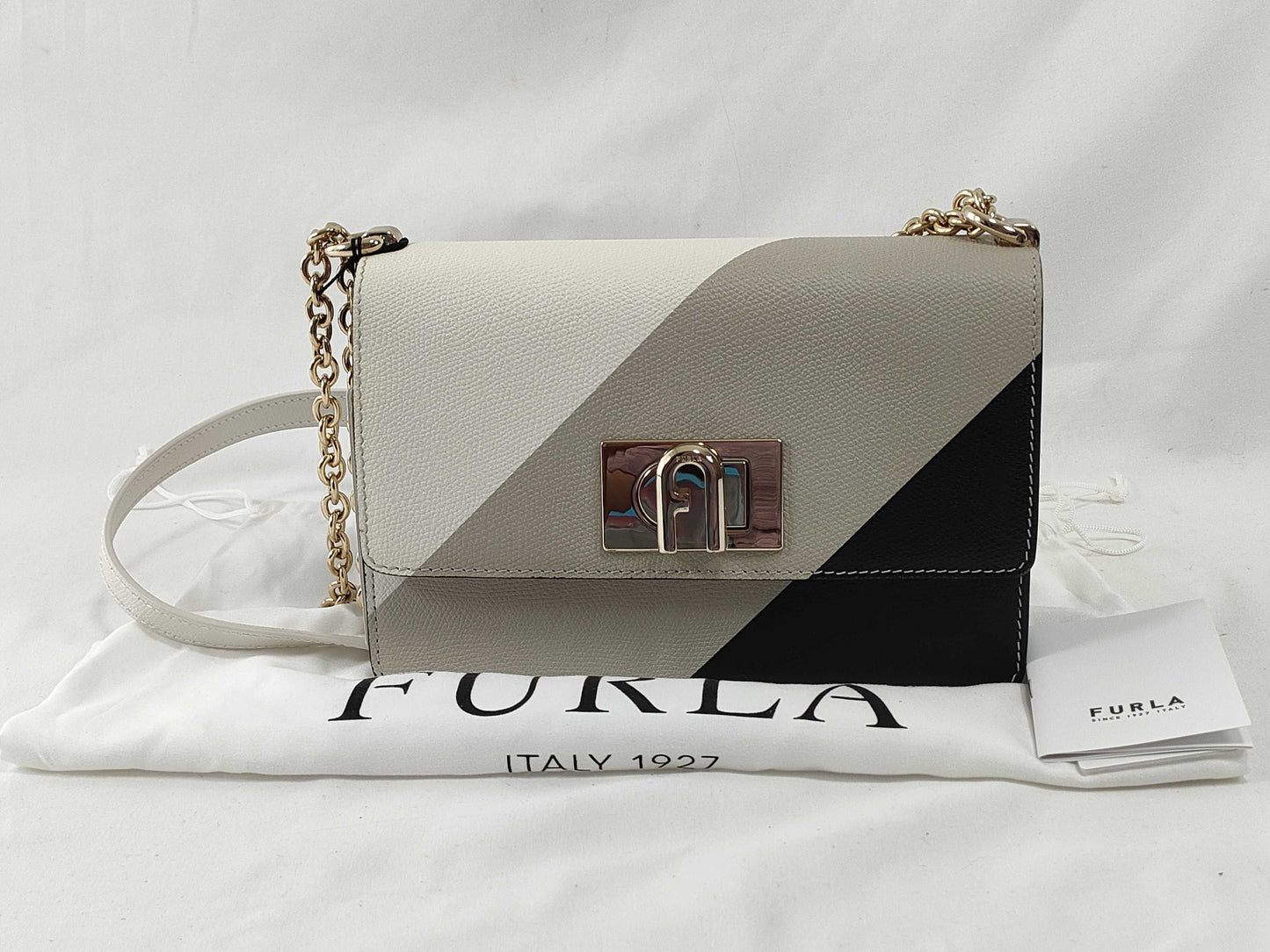 FURLA FURLA Chain Shoulder Bag Shoulder Bag