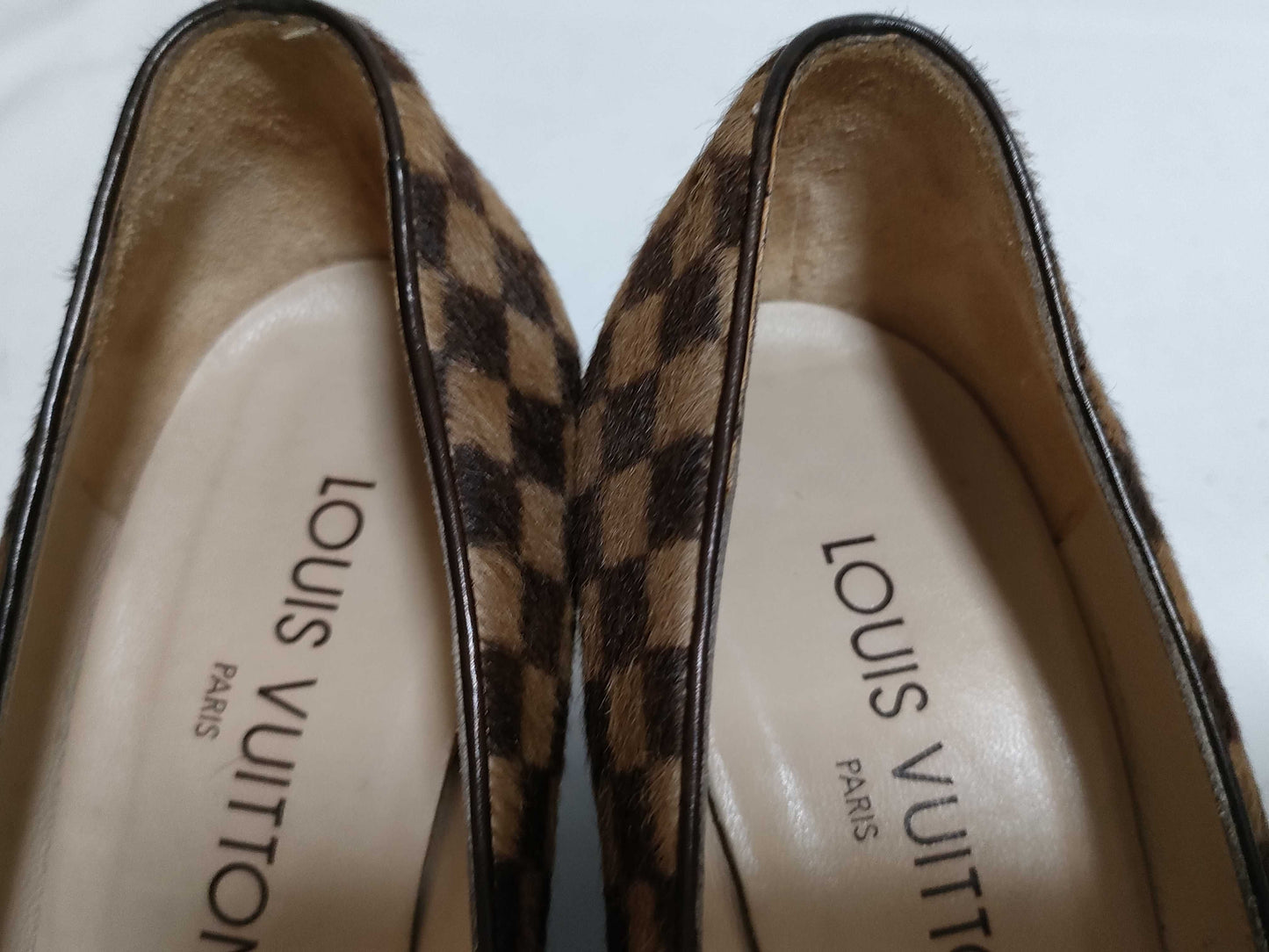 LOUIS VUITTON Damier Louis Vuitton Pumps