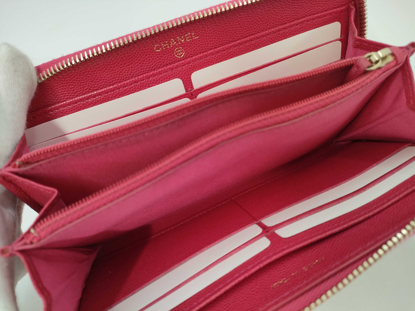 CHANEL Camellia Round Zip Wallet