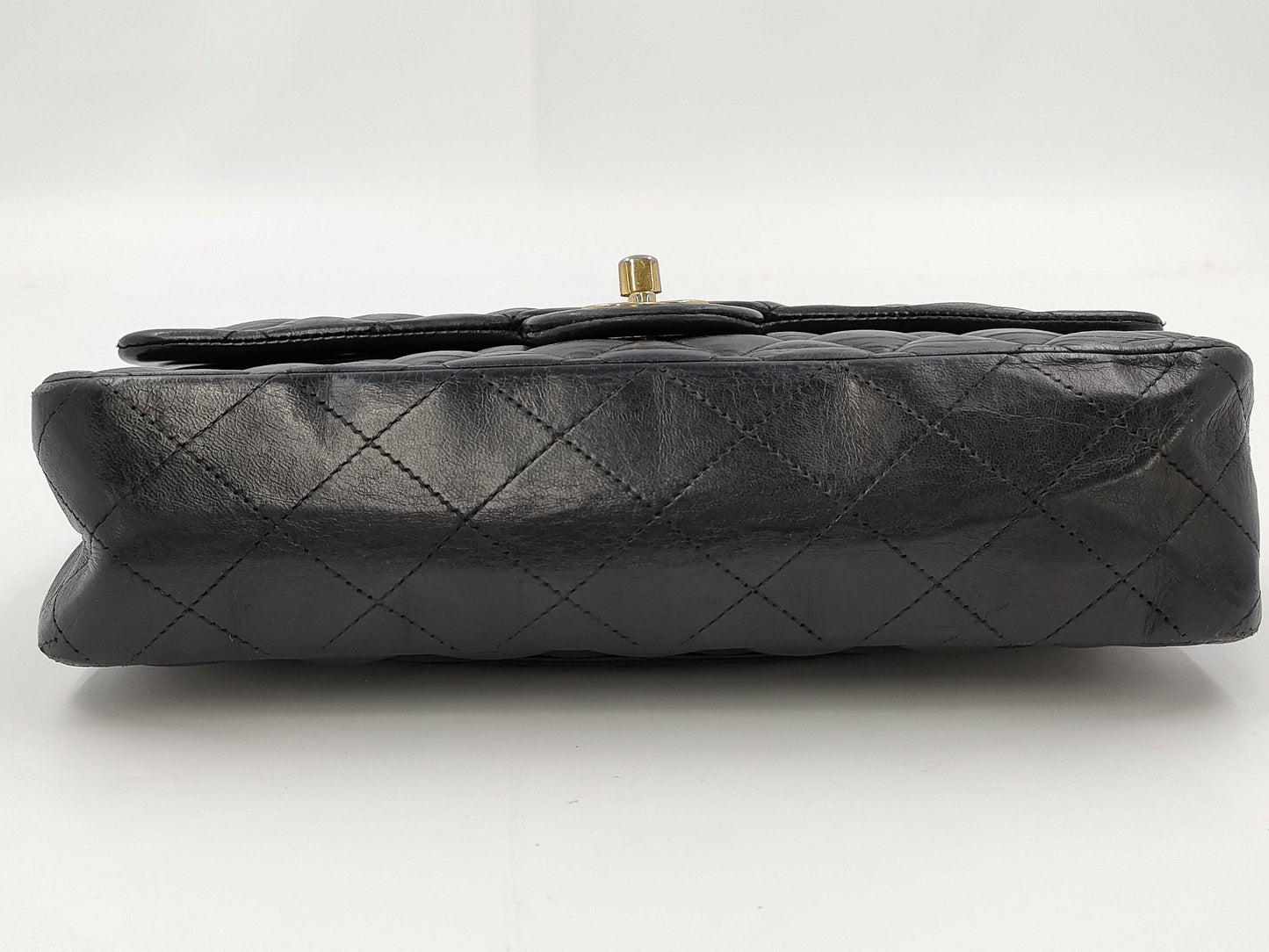 CHANEL Matelasse Shoulder Bag