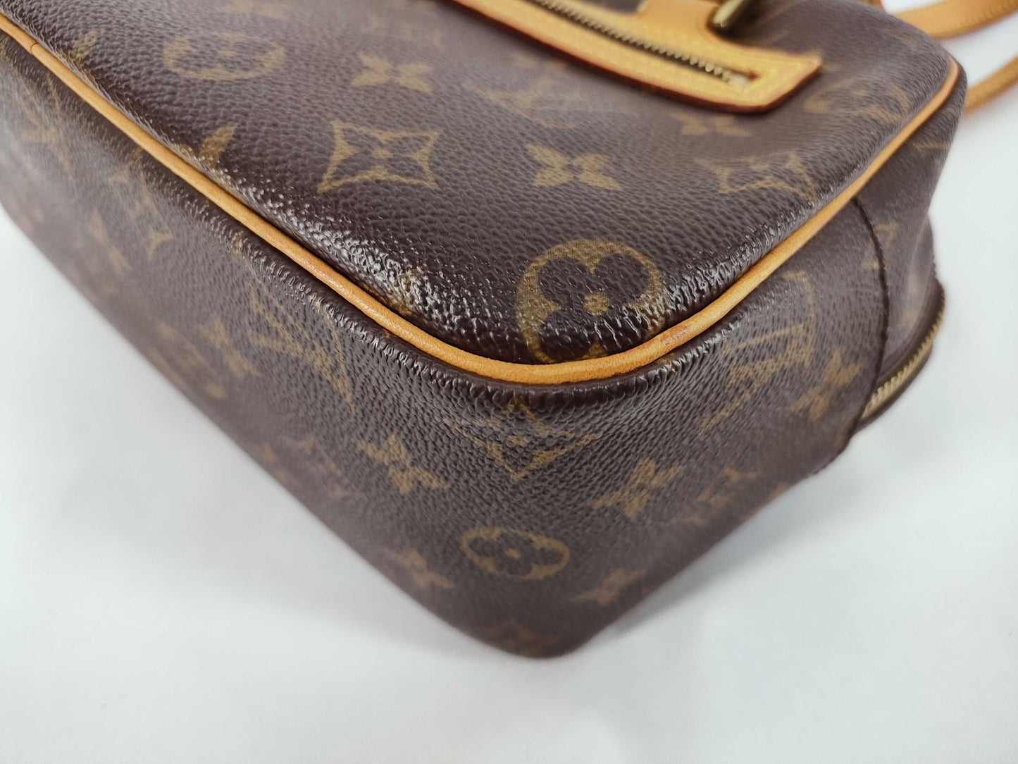 LOUIS VUITTON Monogram Bag Handbag