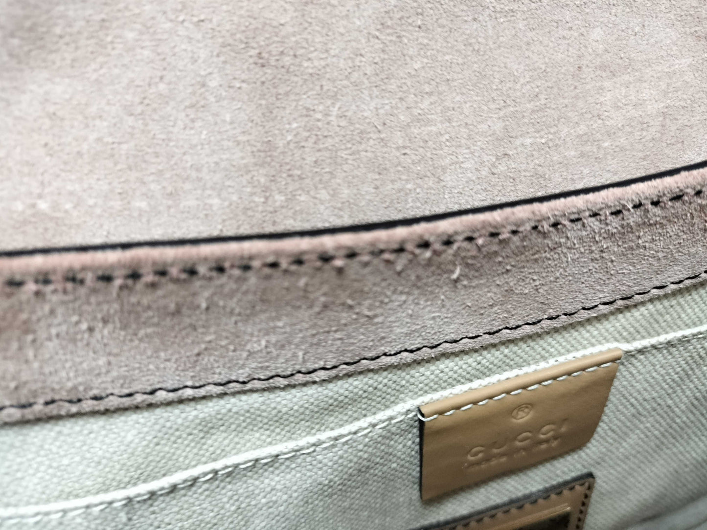 Gucci Chain Shoulder Bag Shoulder Bag