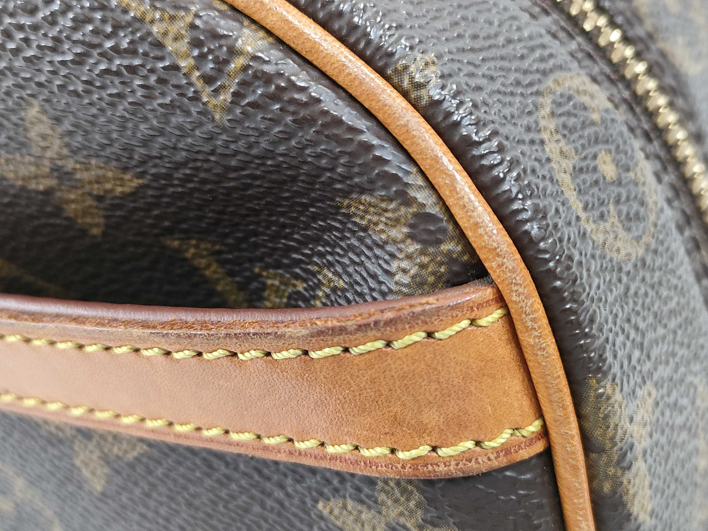 LOUIS VUITTON M 51221 Monogram LV Blois Shoulder Bag