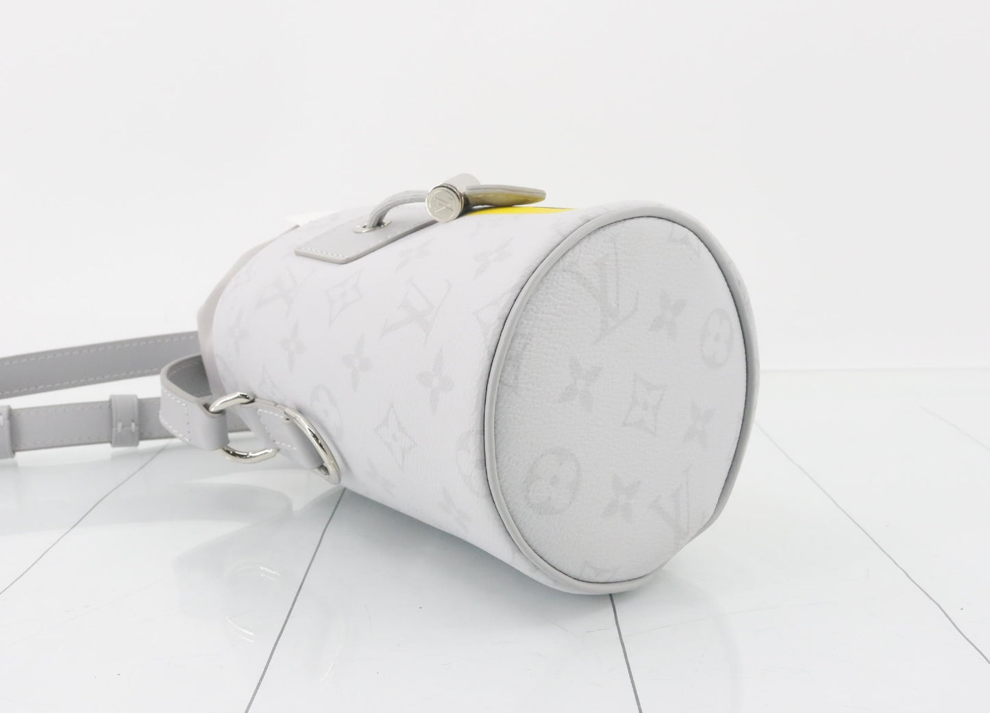 LOUIS VUITTON Monogram Chalk Nano M44631 NZ2109 Shoulder Bag