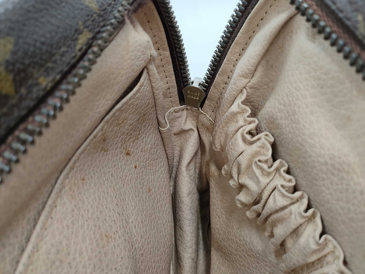 LOUIS VUITTON True Toilet Second Bag Bag