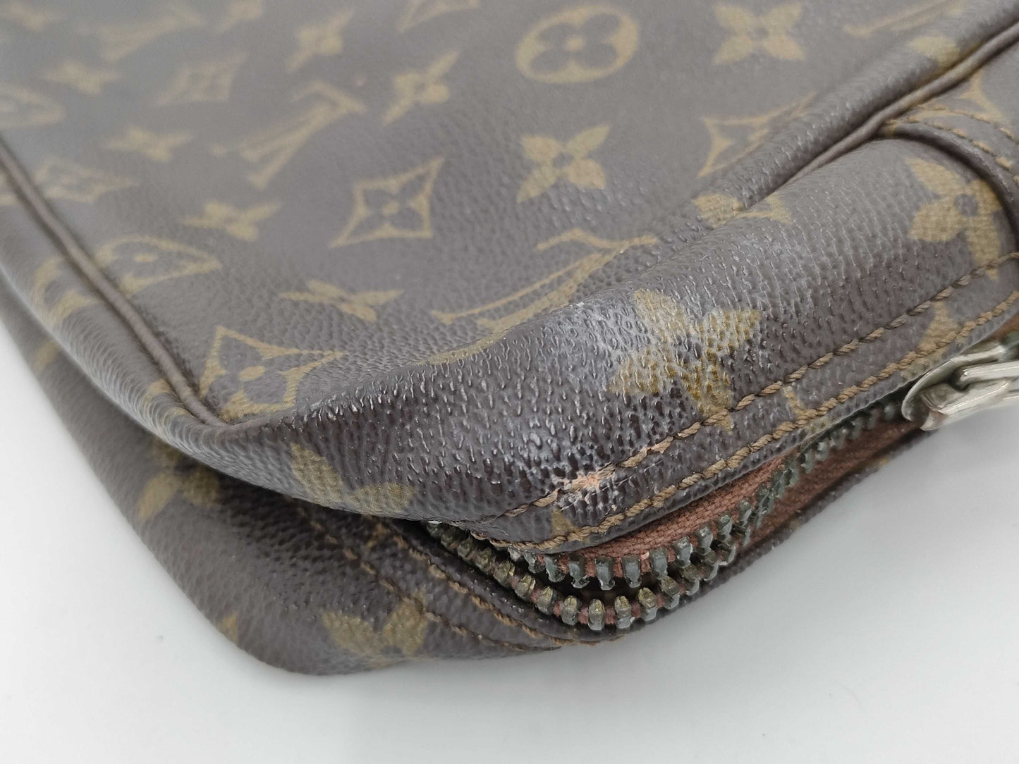 LOUIS VUITTON True Toilet Second Bag Bag